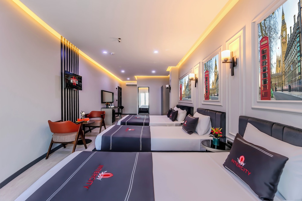 

Firenze - Istanbul, New Airport - Intercity Hotel Istanbul Airport