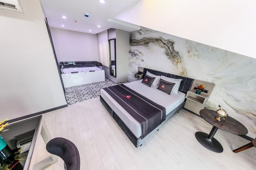 

Palermo - Istanbul, New Airport - Intercity Hotel Istanbul Airport