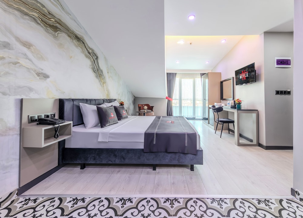 

Bari - Istanbul, New Airport - Intercity Hotel Istanbul Airport