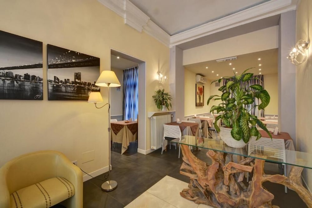 

Catania - Collegno - Hotel Universo