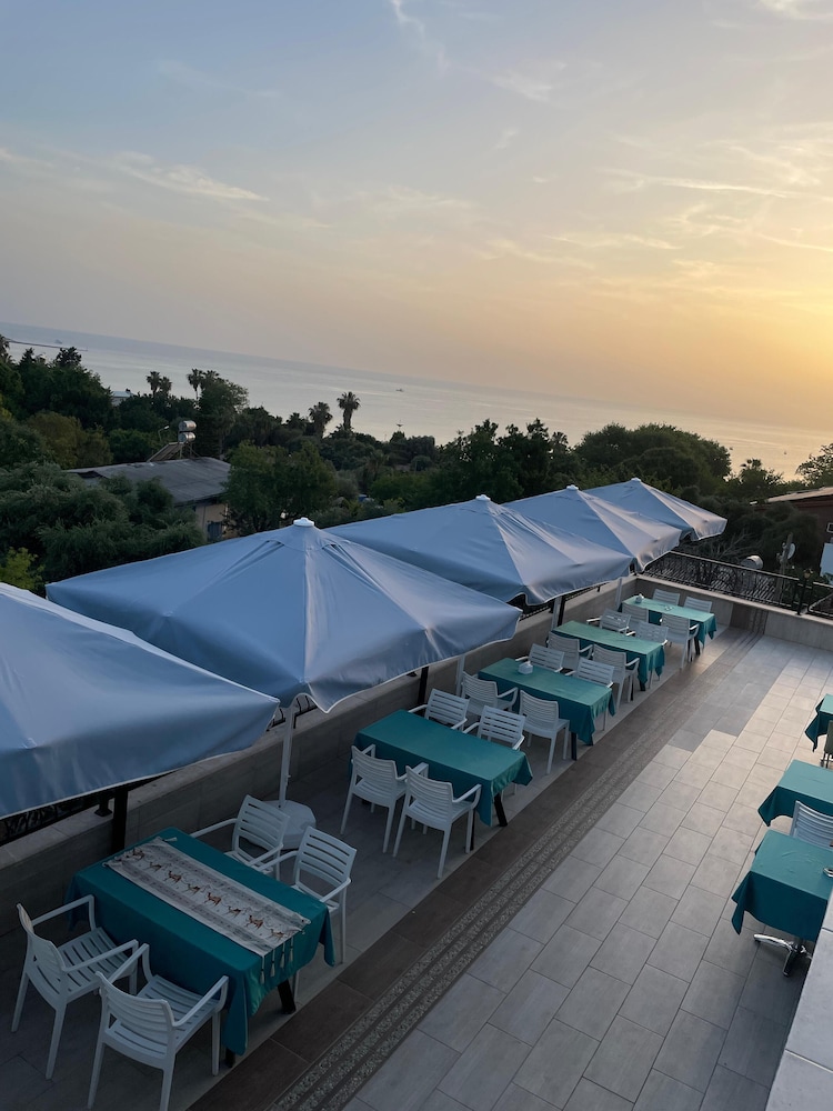 

Bologna - Side - Beachway Hotel Side