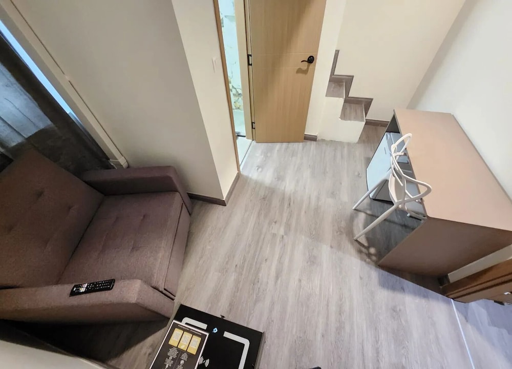 

Milano - Glyfada (Attica) - Celia Residence