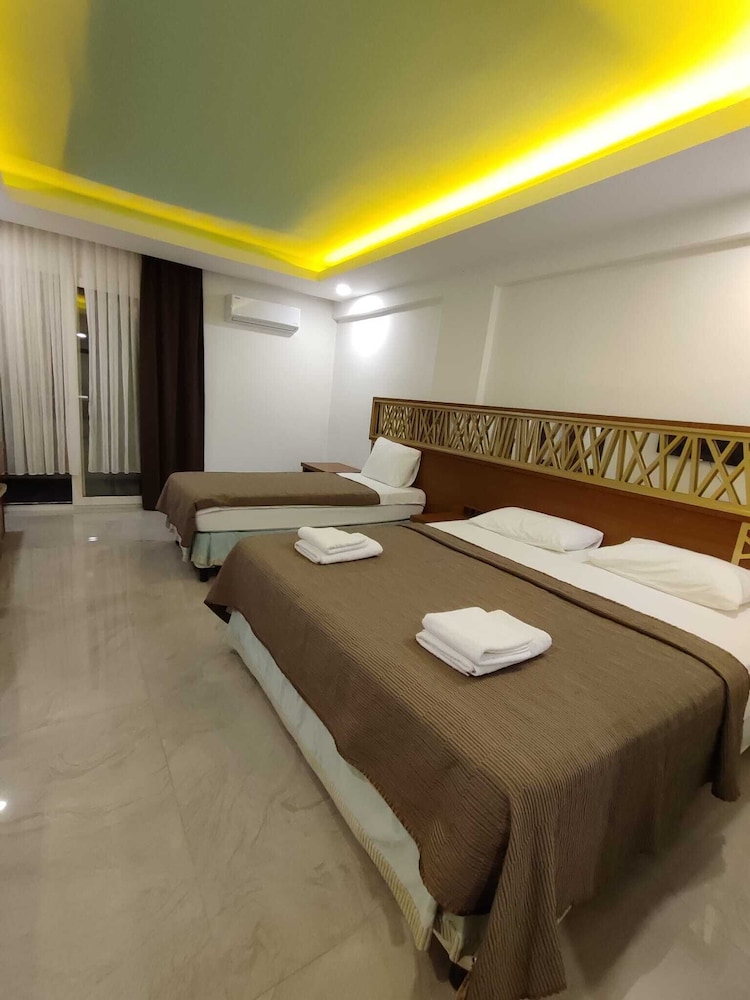 

Bologna - Belek - Gül Otel