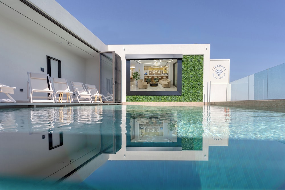 Heraklion, Rethymno, Agios Nikolaos, Griechenland – Ethereal White Resort Hotel & Spa – Adults Only