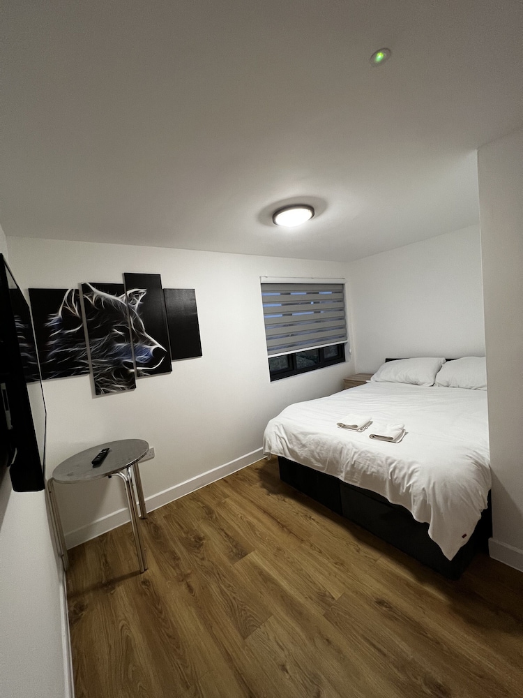 

Venezia - New Barnet - The Barrington Hotel