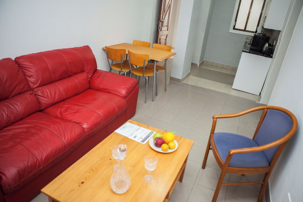 

Roma - Kissonerga - Alecos Hotel Apartments
