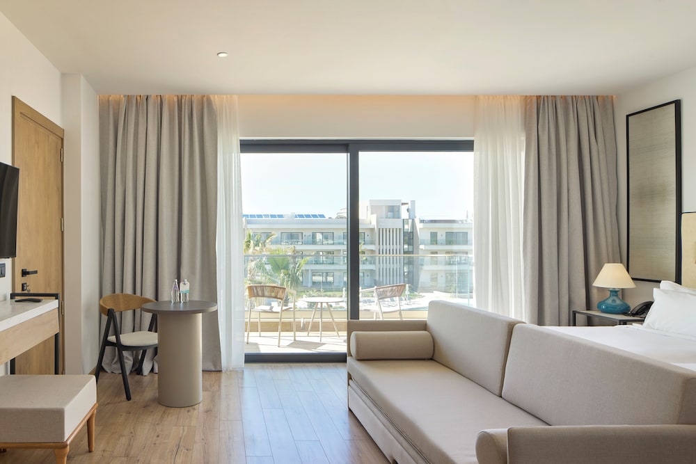 

Bari - Plazhi San Pietro - Melia Durres Albania