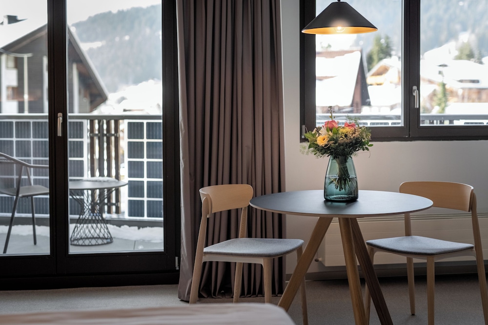 

Catania - Leysin - Victoria Hotel & Residence
