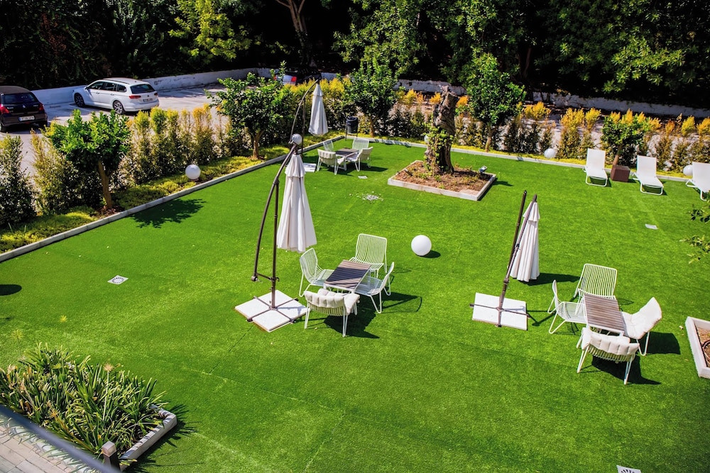 

Trieste - Torremolinos - BLUESEA Dimona Suites