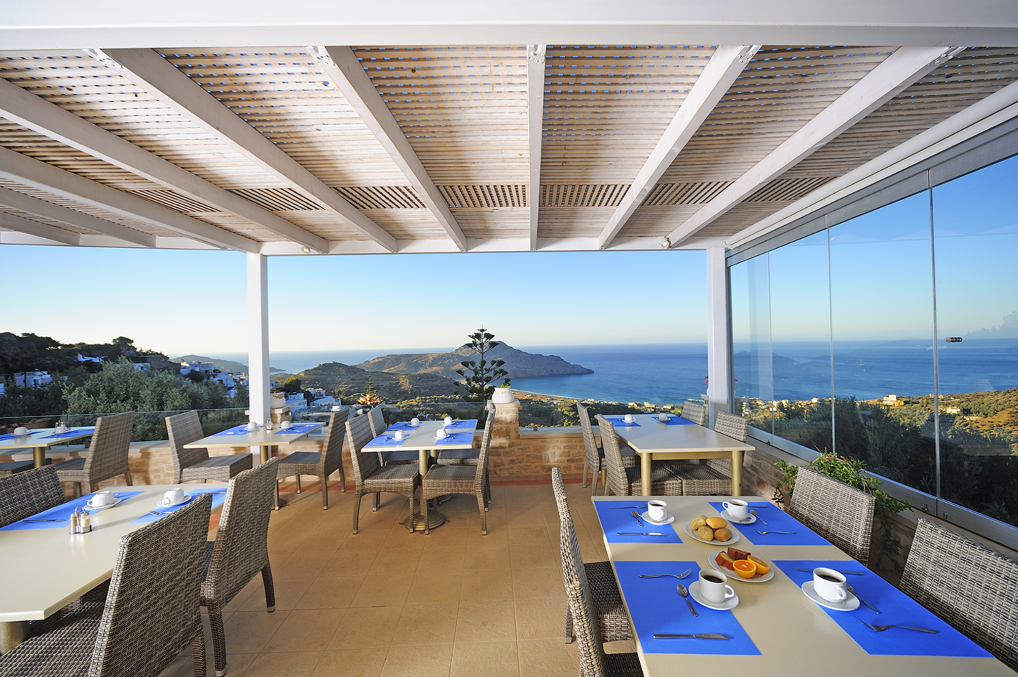 

Milano - Agios Vasileios - Stefanos Village Hotel