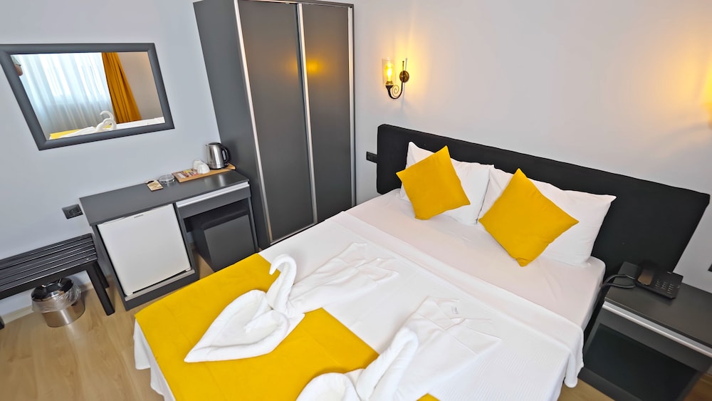 

Venezia - Fethiye - Yasemin Hotel