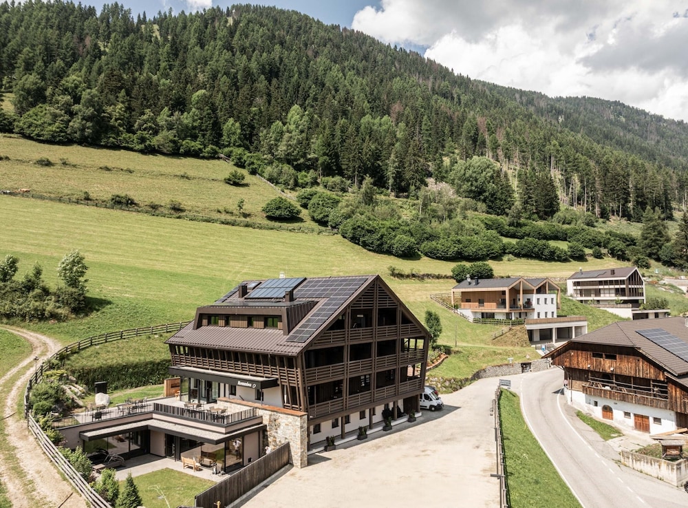 

Milano - Val Pusteria, Montagna Italia - Hotel Rommisa