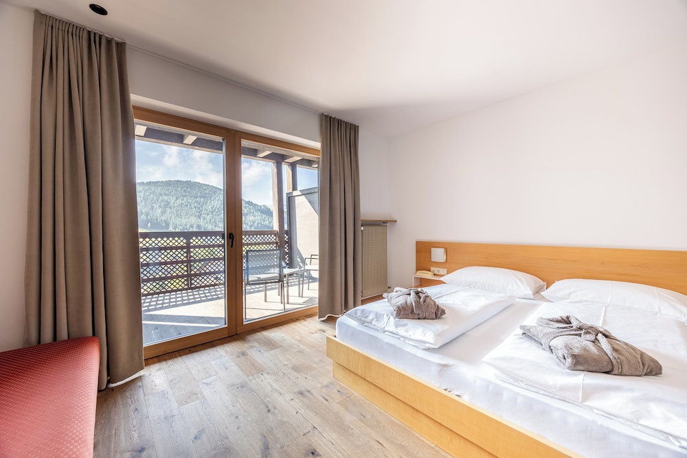 

Bari - Valle Aurina, Montagna Italia - Hotel Rommisa