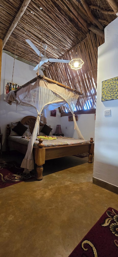 

Bari - Matemwe - Salama & Mbuyuni Bungalows
