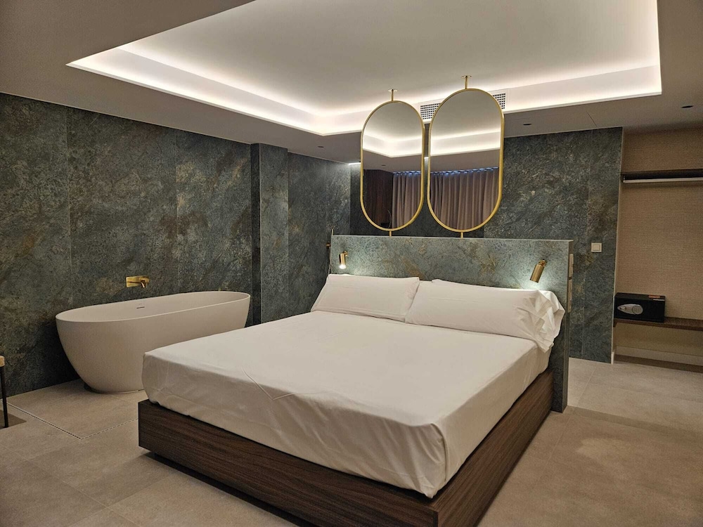 

Roma - Elche - Hotel YIT Ciudad de Elche