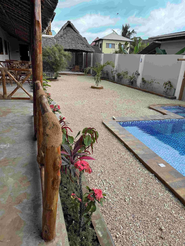 

Verona - Nungwi, Zanzibar - Villa Peace And Color