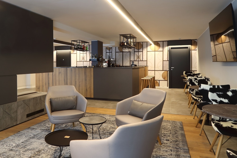 

Bologna - Dimaro - Armon Greenblu Hotel & Wellness