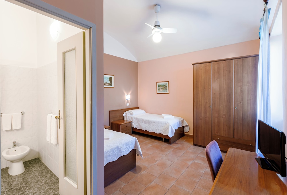 

Catania - Collegno - Hotel Castello