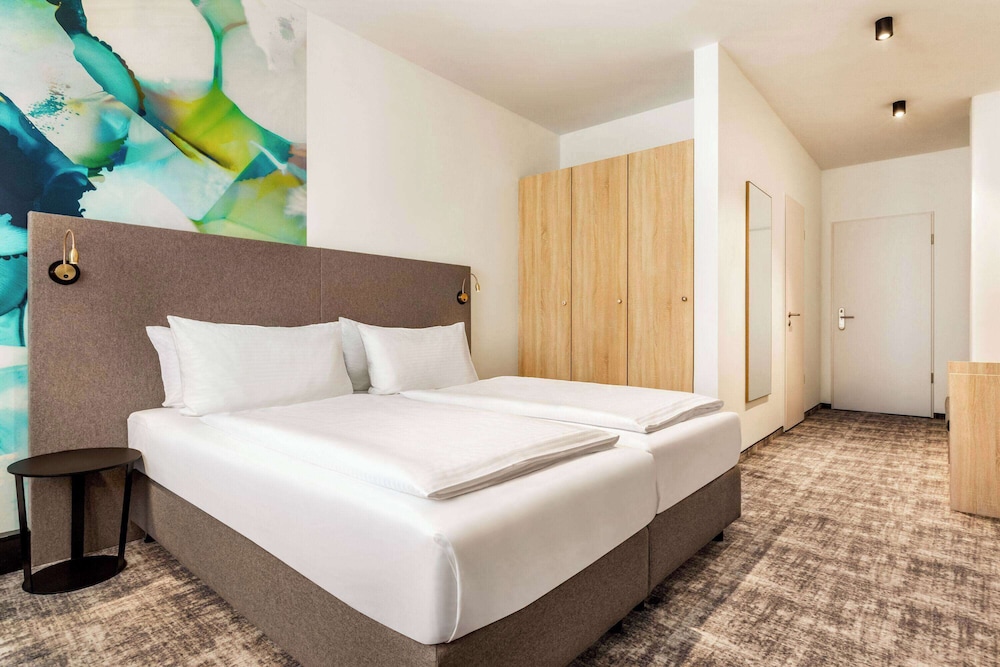 

Milano - Unterhaching - Wyndham Garden Munich Messe