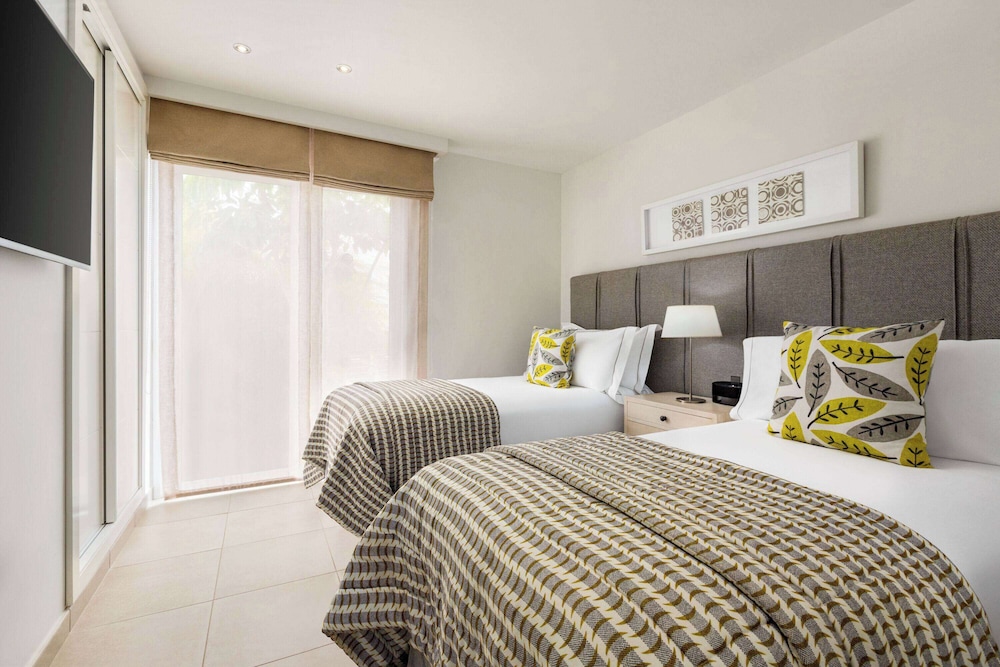 

Cagliari - Las Galletas - Wyndham Residences Tenerife Golf del Sur