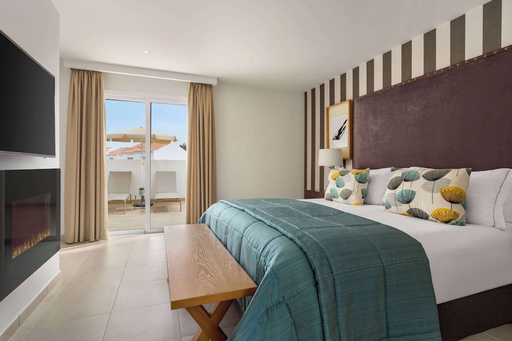 

Bologna - Cho - Wyndham Residences Tenerife Golf del Sur