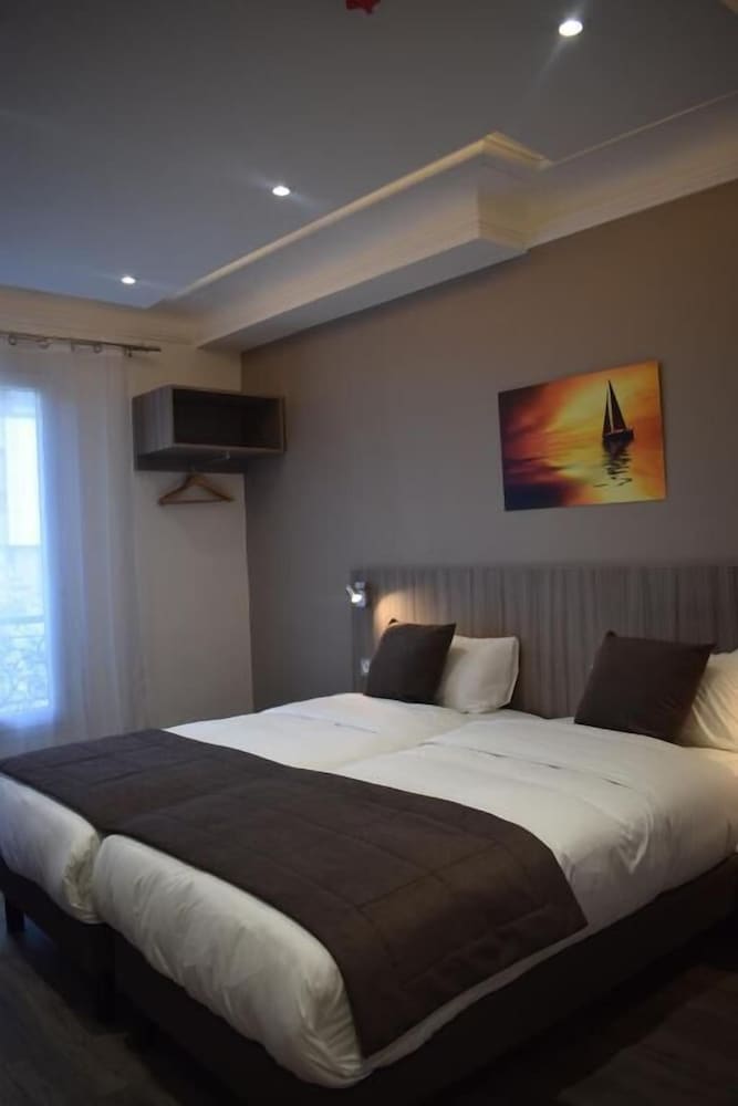 

Palermo - Asnières-sur-Seine - Hotel Puy De Dôme