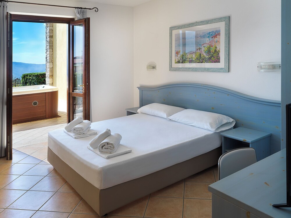 

Milano - Brenzone - Residence Besass, GTSGroup