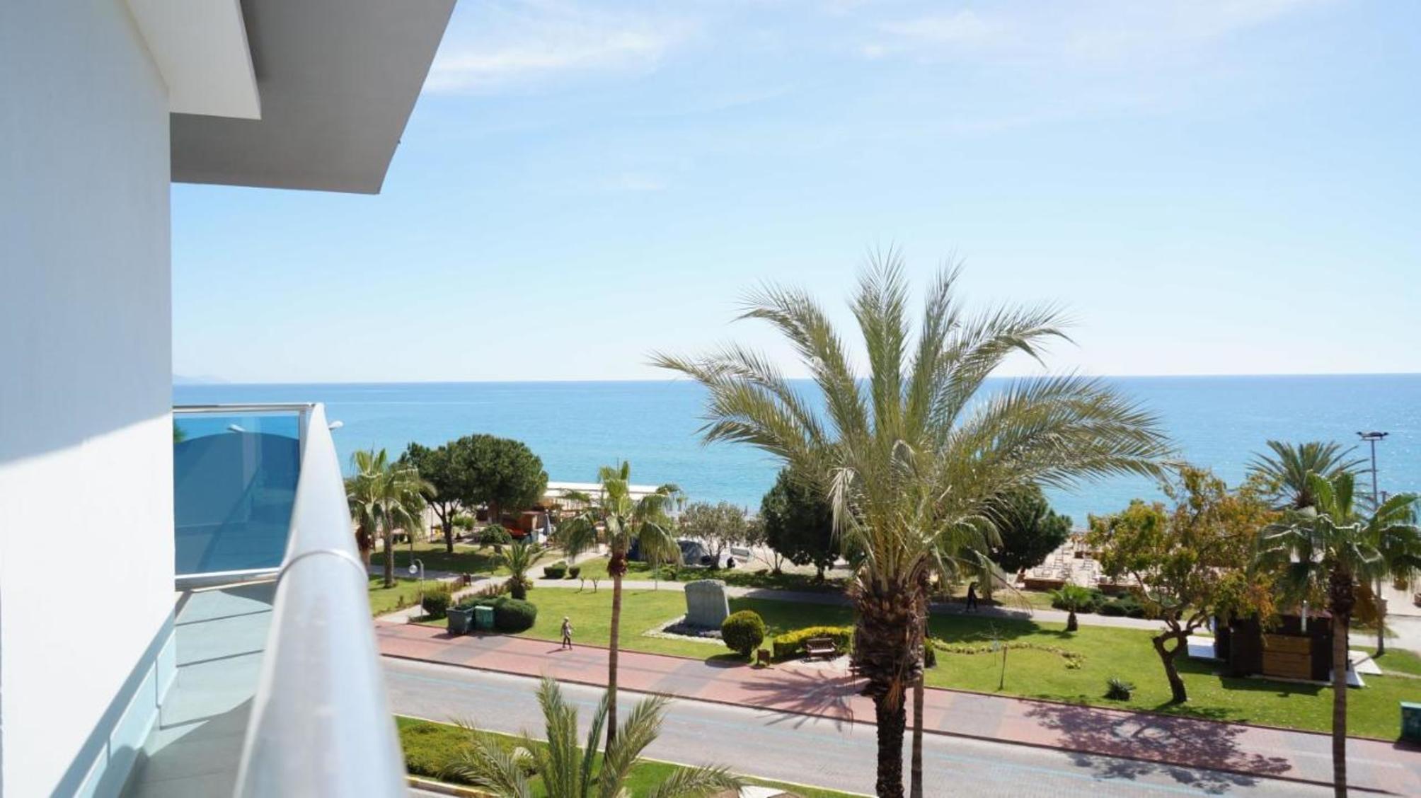 

Torino - Alanya - Arsi Enfi City Beach Hotel