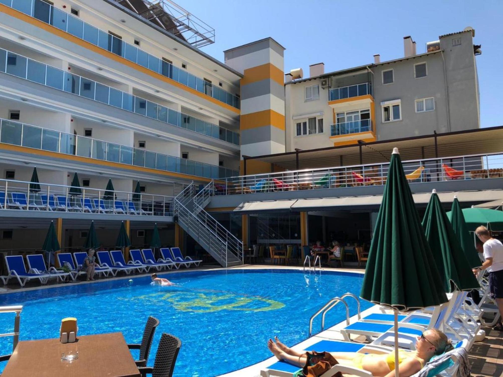 

Milano - Alanya - Arsi Enfi City Beach Hotel