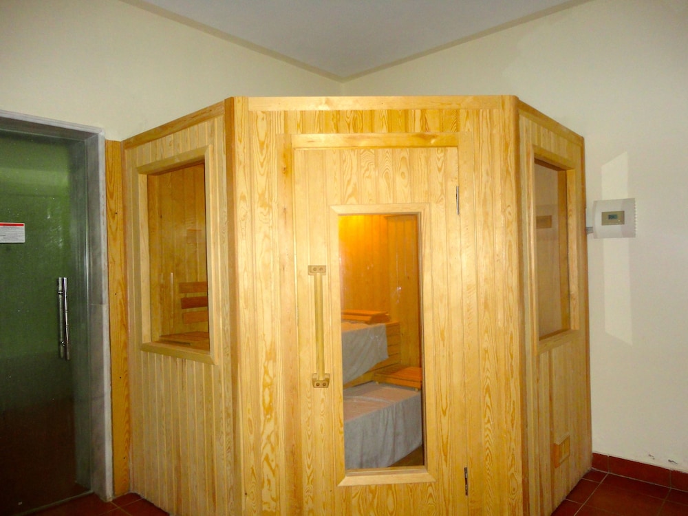 

Bari - El Quseir, Mar Rosso - ONATTI Beach Resort - Marsa Alam