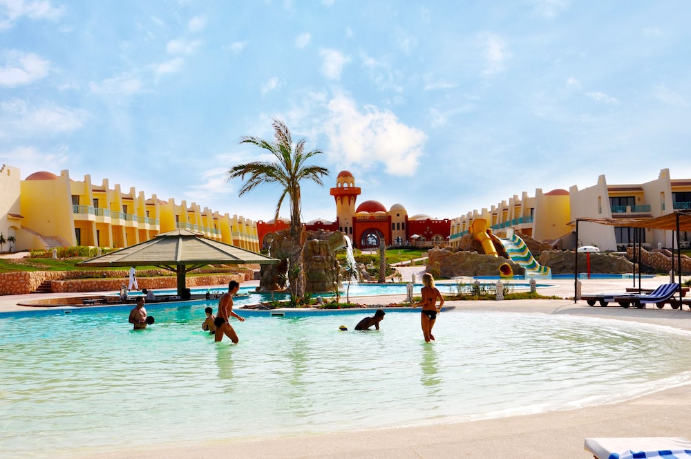 

Napoli - El Quseir, Mar Rosso - ONATTI Beach Resort - Marsa Alam