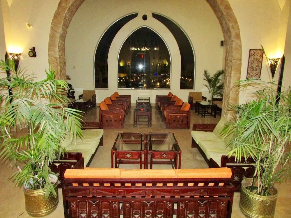 

Napoli - El Quseir, Mar Rosso - ONATTI Beach Resort - Marsa Alam