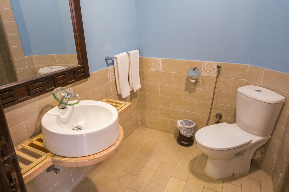 

Trieste - El Quseir, Mar Rosso - ONATTI Beach Resort - Marsa Alam
