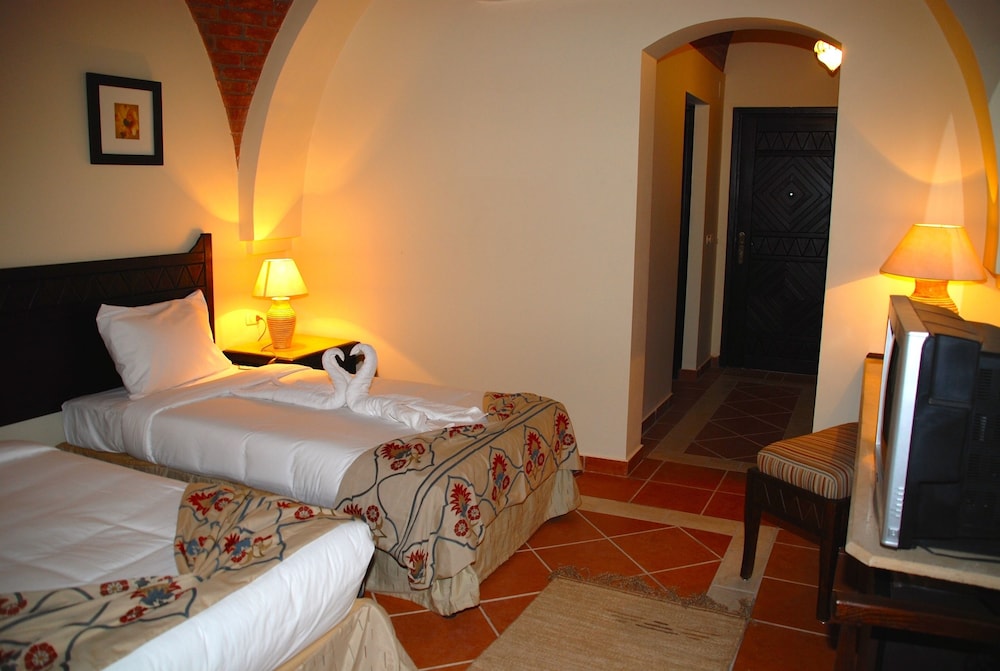 

Firenze - El Quseir, Mar Rosso - ONATTI Beach Resort - Marsa Alam