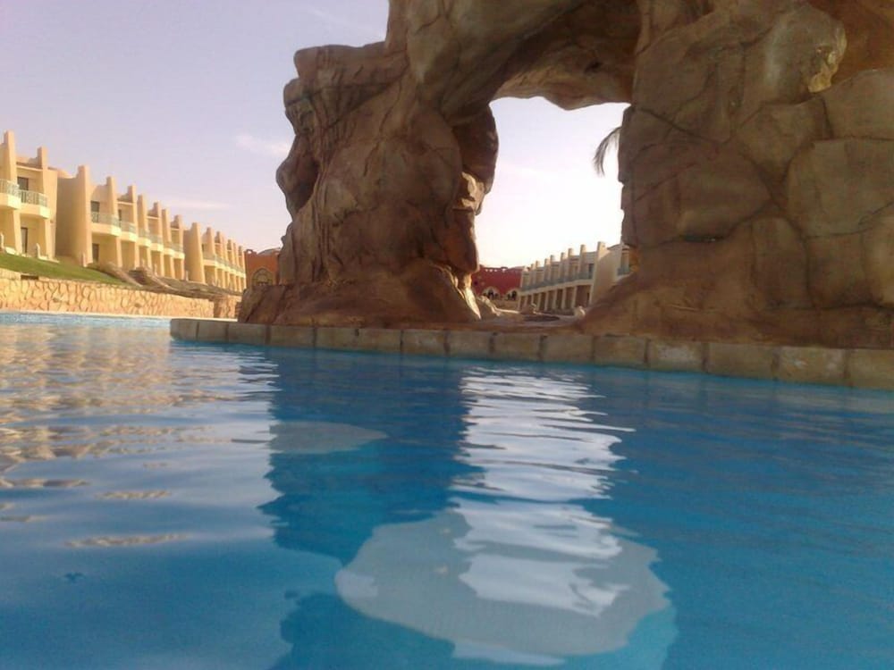 

Bologna - El Quseir, Mar Rosso - ONATTI Beach Resort - Marsa Alam