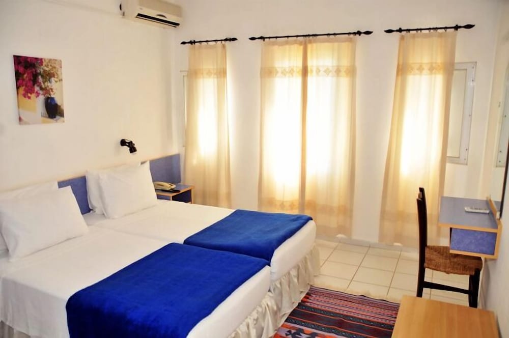 

Bari - Torba - Omar Hotel & Suites
