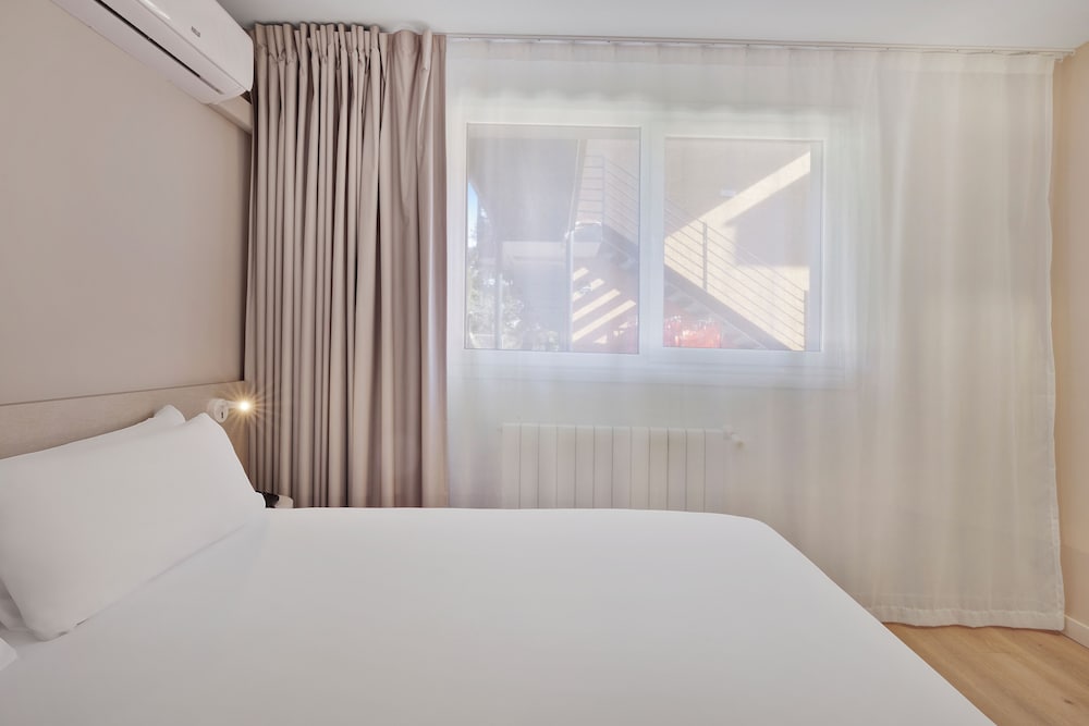 

Venezia - Oviedo - B&B HOTEL Oviedo