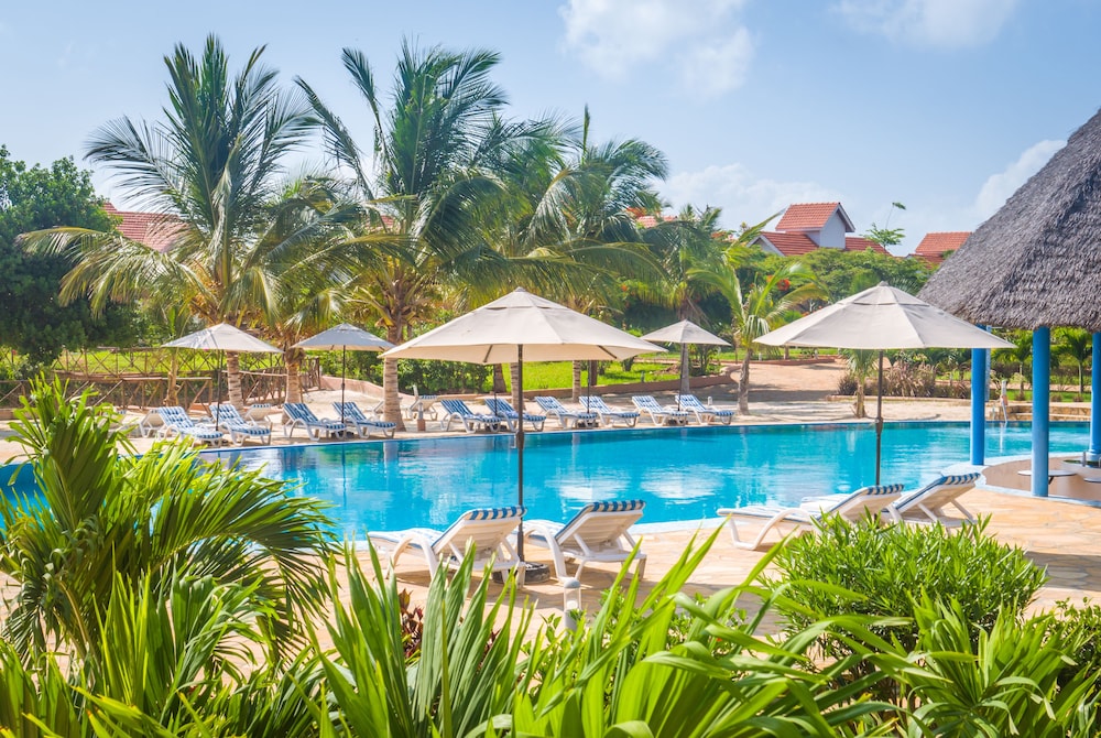 

Roma - Marumbi - Azao Resort & Spa