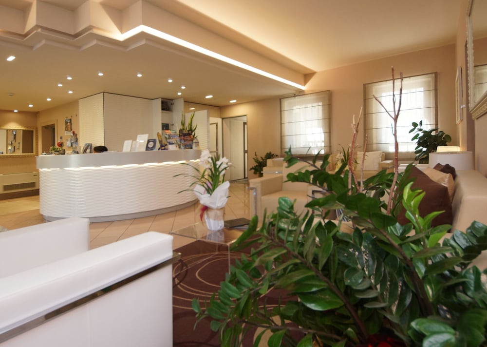 

Napoli - Lazise - Hotel Dori