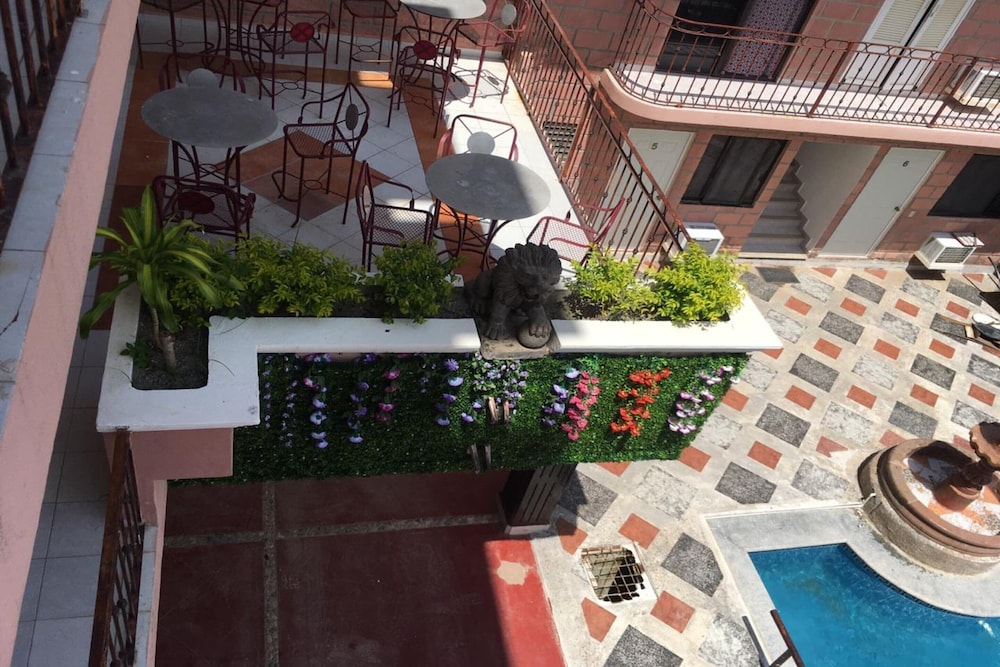 

Napoli - Puerto Vallarta - OYO Hotel Brisas Del Pacífico
