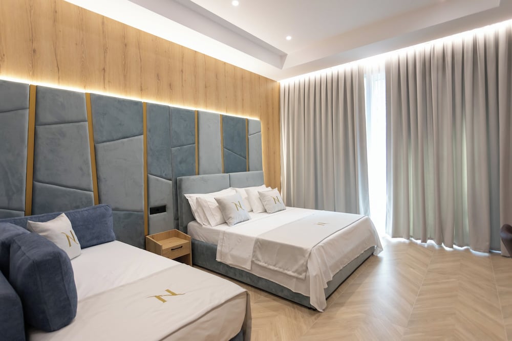 

Pisa - Durrës - Nayel Hotel