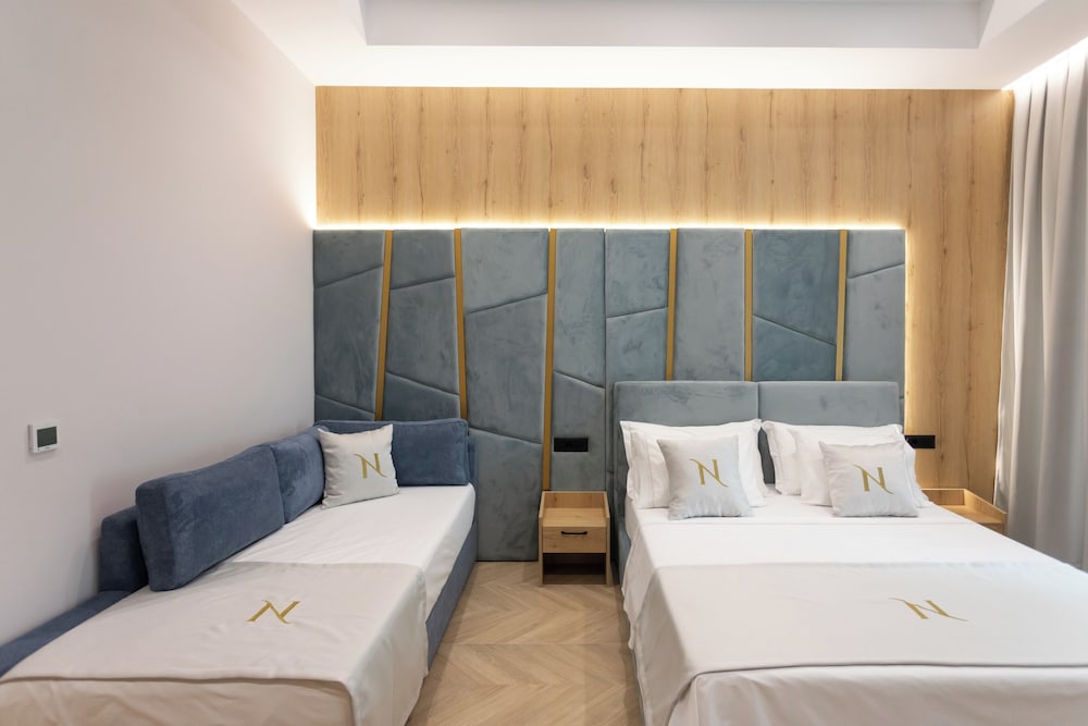 

Milano - Durrës - Nayel Hotel