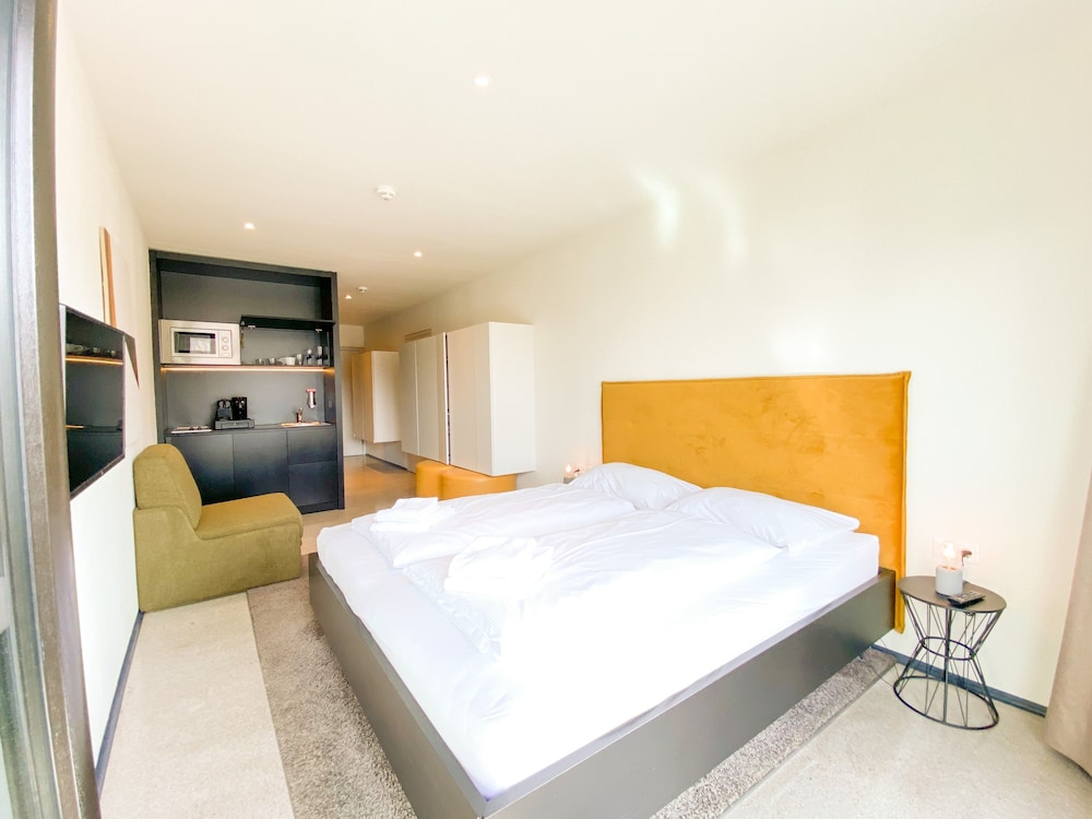 

Catania - Tirolo, Montagna Austria - Blackhome Innsbruck City East I contactless check-in