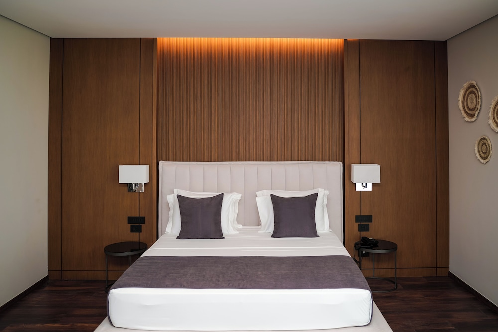 

Roma - Kavajë - Supreme Hotel & Spa