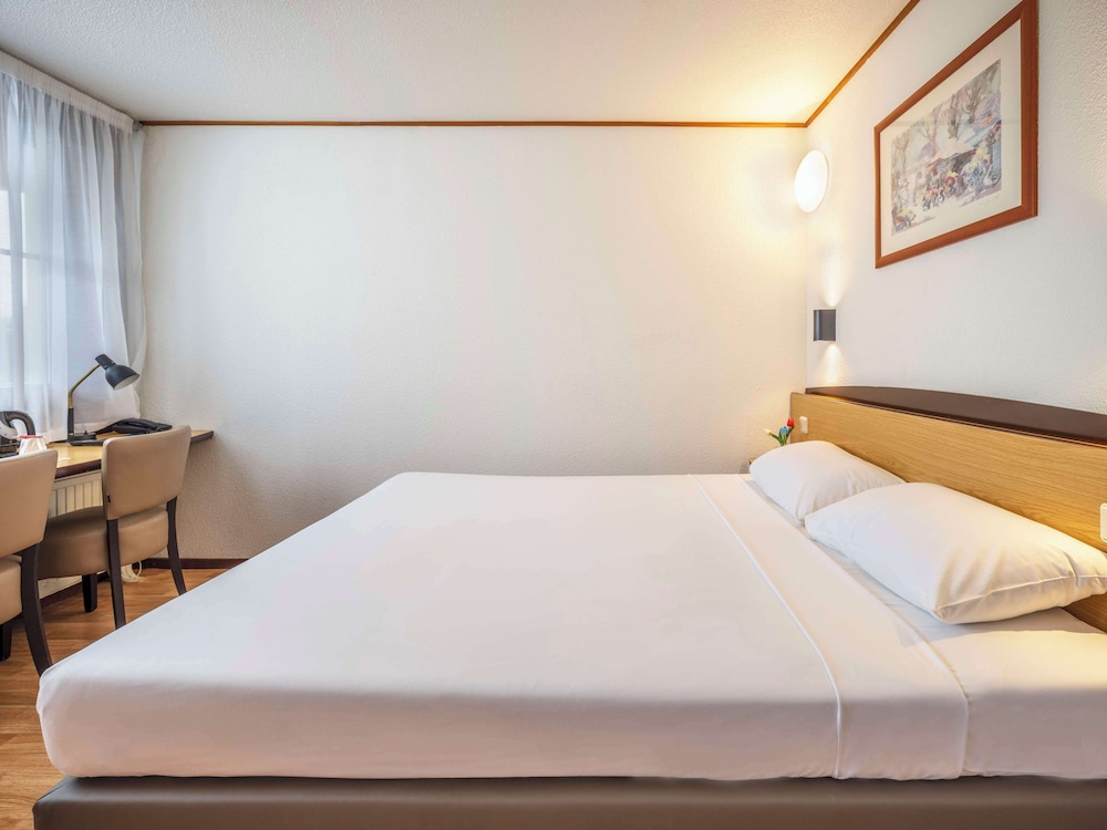 

Napoli - Rotterdam - Campanile Hotel & Restaurant Rotterdam Oost