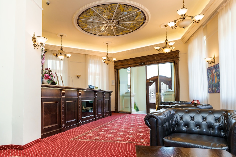 

Catania - Karlovy Vary - Spa Hotel Anglický Dvůr