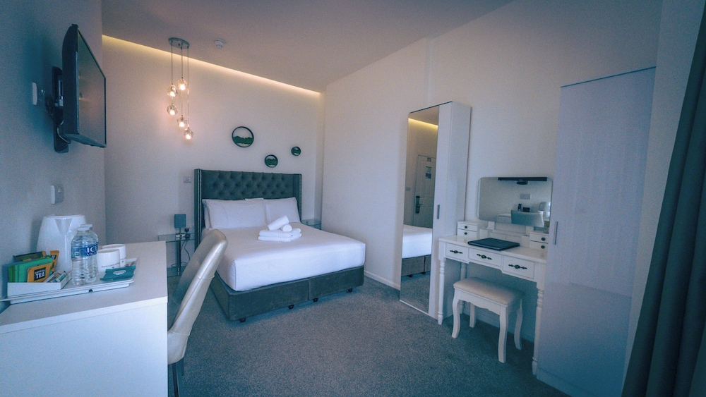 

Bologna - Newquay - OYO Newquay Beach Hotel