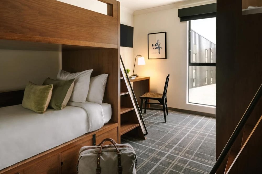

Roma - Venice (CA) - FOUND Hotel, Santa Monica