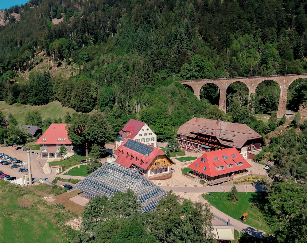 

Bari - Feldberg im Schwarzwald - Hotel Hofgut Sternen