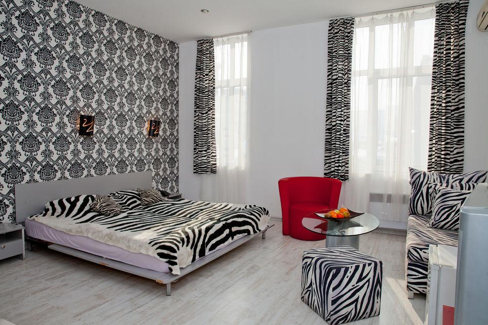 

Milano - Sofia - Scotty's Boutique Hotel